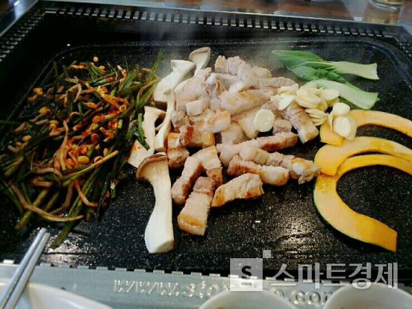 한국인의 소울푸드라고 불리는 삼겹살. 사진=스마트경제