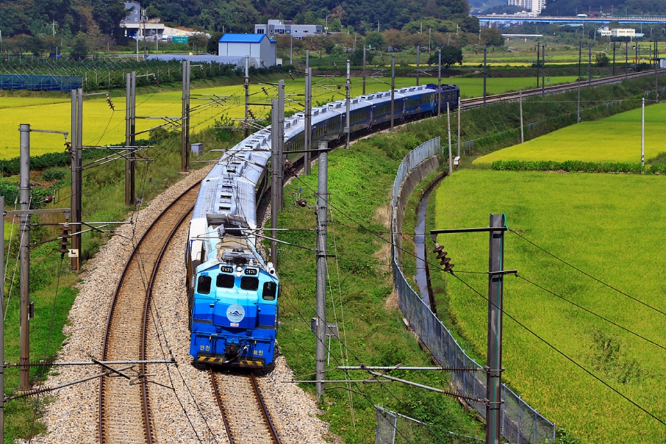 경전선 남도해양열차(S-train) 전경. 사진=한국철도공사(코레일)