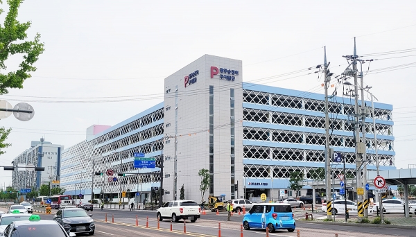 한국철도공사(코레일)가 광주송정역 주차빌딩을 이달 31일 오전 9시에 개장한다. 사진=한국철도공사(코레일)