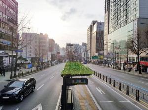 롯데칠성음료, 서울시와 18개 버스정류장 맑고 깨끗한 녹색 쉼터로 조성