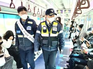 한국철도공사 “수도권전철 탈 때 마스크 꼭 쓰세요”