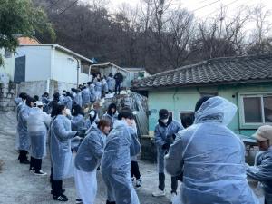 상명대, 김장김치·연탄 나눔 등 지역주민 위한 봉사활동 진행