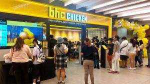 bhc치킨, 태국 2호점 오픈…외식 레스토랑으로 인기